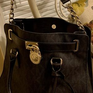 signature Michael Kors 👜
